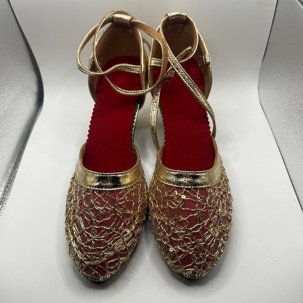 NEW Dance And Sway Women's Size 7-7.5 Red Shoes Flared Heel